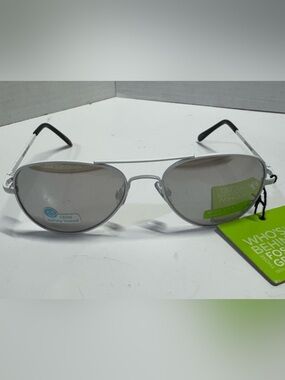 Foster Grant Silver Aviator Kids Sunglasses